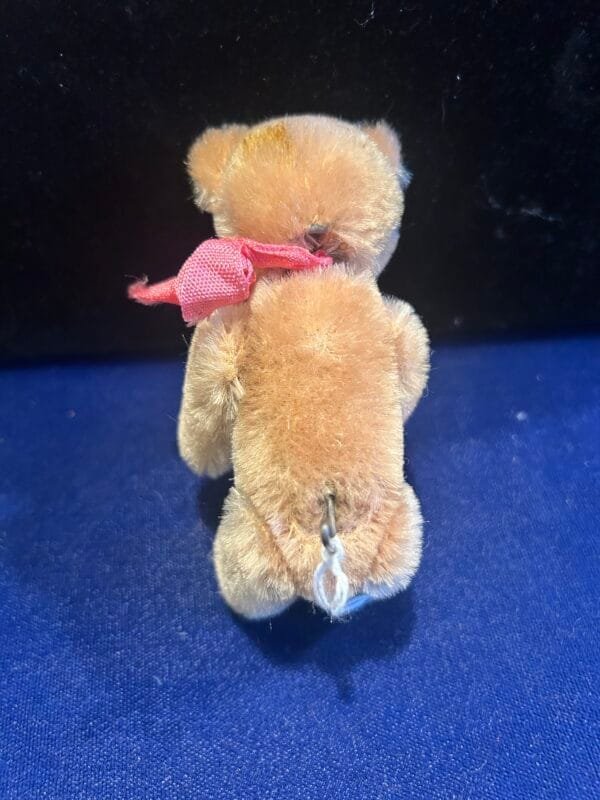 5-Inch Schuco Mohair Yes/No Toy Bear – Vintage Collectible - Image 2