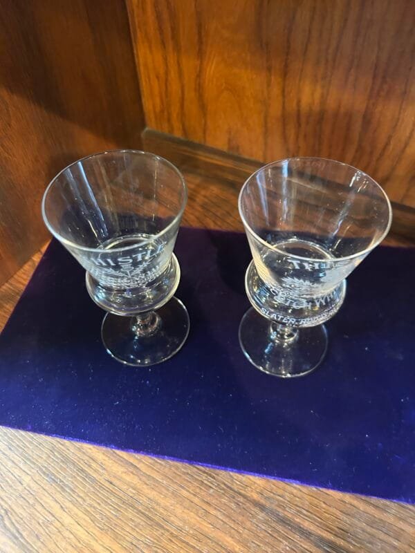 Vintage Etched Scottish Whiskey Glasses – Distinctive Design for Connoisseurs - Image 3
